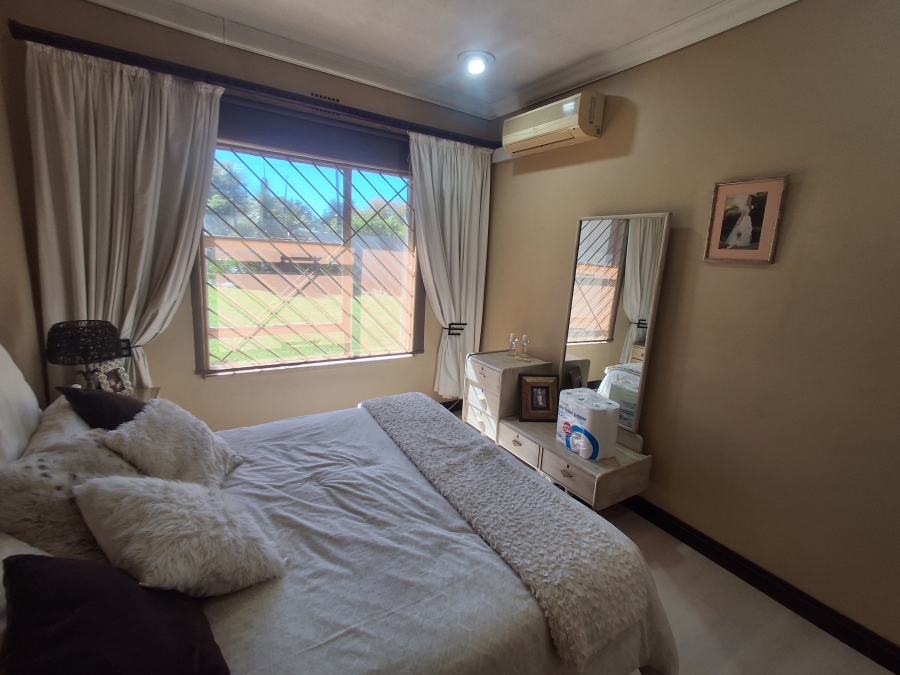 3 Bedroom Property for Sale in Jim Fouchepark Free State